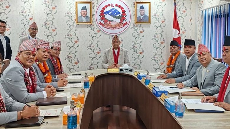 बानीया मुख्य मन्त्री भए सँगै सरकारको पहीलो बैठक प्रबक्तामा सिन्धुपुत्र तामाङ