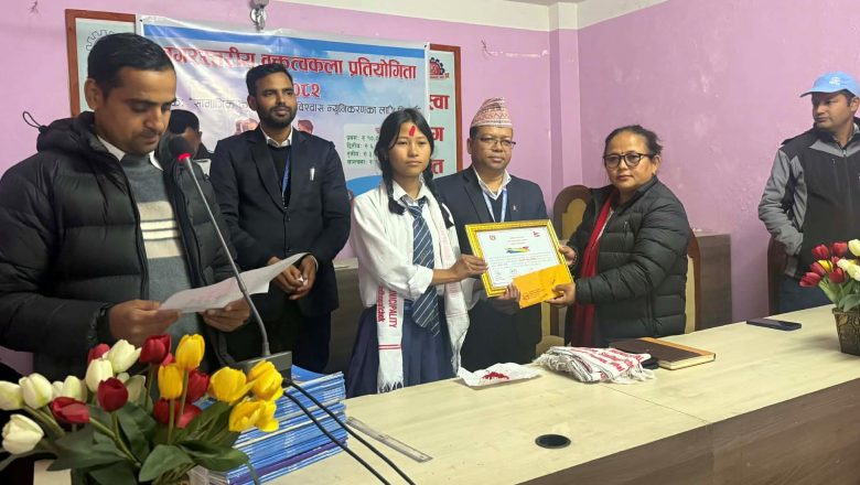 बाह्र बिसेको नगर स्तरिय बक्तृत्व कलामा सरस्वतीको पुर्णीमा पहीलो