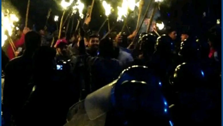 झण्डा जलाएको बिरुद्ध मसाल जुलुस प्रहरीद्धारा १जना पक्राउ