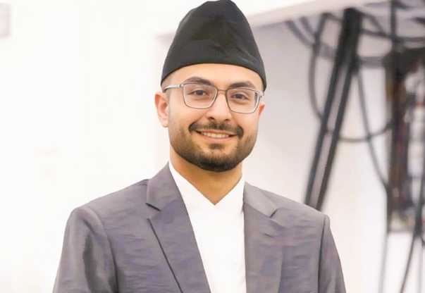 शिक्षामन्त्री पोखरेलबाट फाप्ला क्रिकेट मैदानको अवलोकन, प्राथमिकतामा राखेर काम गर्ने प्रतिबद्धता