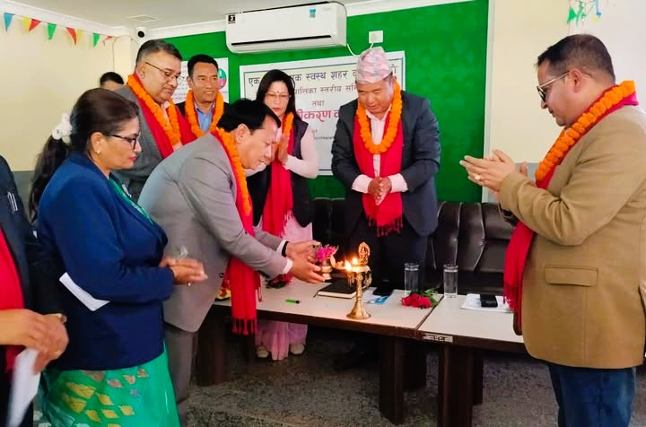 मेलम्चीमा “एक जिल्ला, एक स्वस्थ शहर” कार्याक्रमको शुभारम्भ