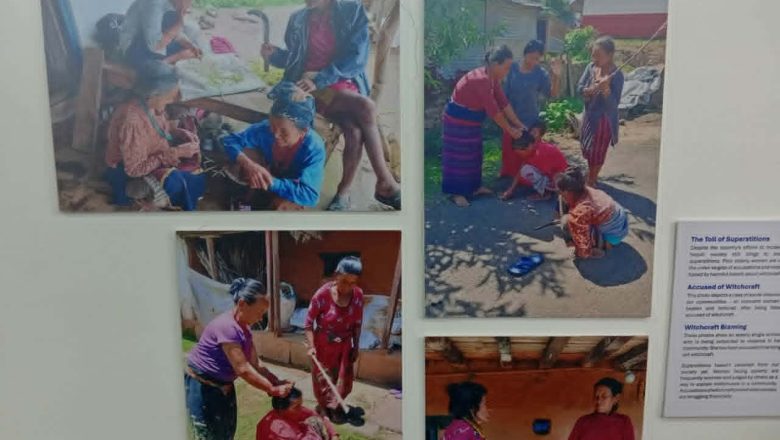 तस्विरमा झल्कियो अधिकार : सिन्धुपाल्चोकमा ‘हाम्रो आवाज, हाम्रो अधिकार’ फोटो प्रदर्शनी सम्पन्न