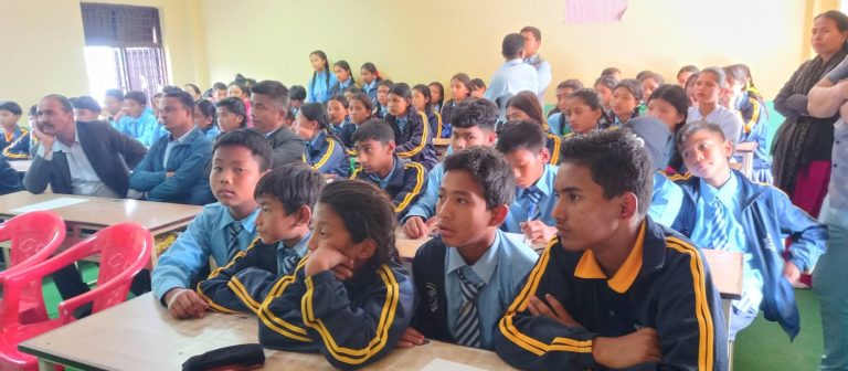 गेल्मादेवी माध्यामिक विद्यालयमा आधुनिक वर्षा पानी शुद्दिकरण प्रणाली हस्तातन्तरण