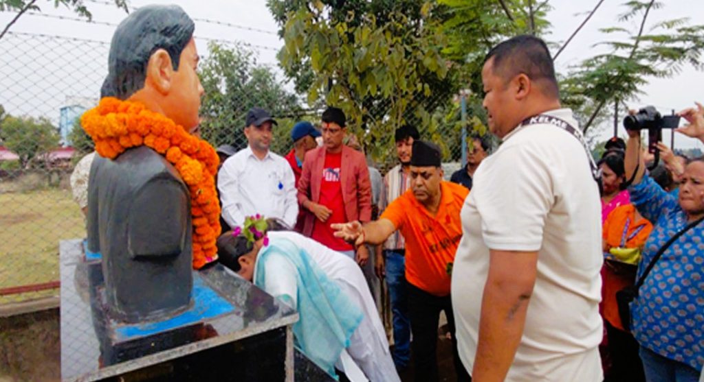 जेन्जी आन्दोलनका सहिदको सम्मानमा सालिक अनावरण