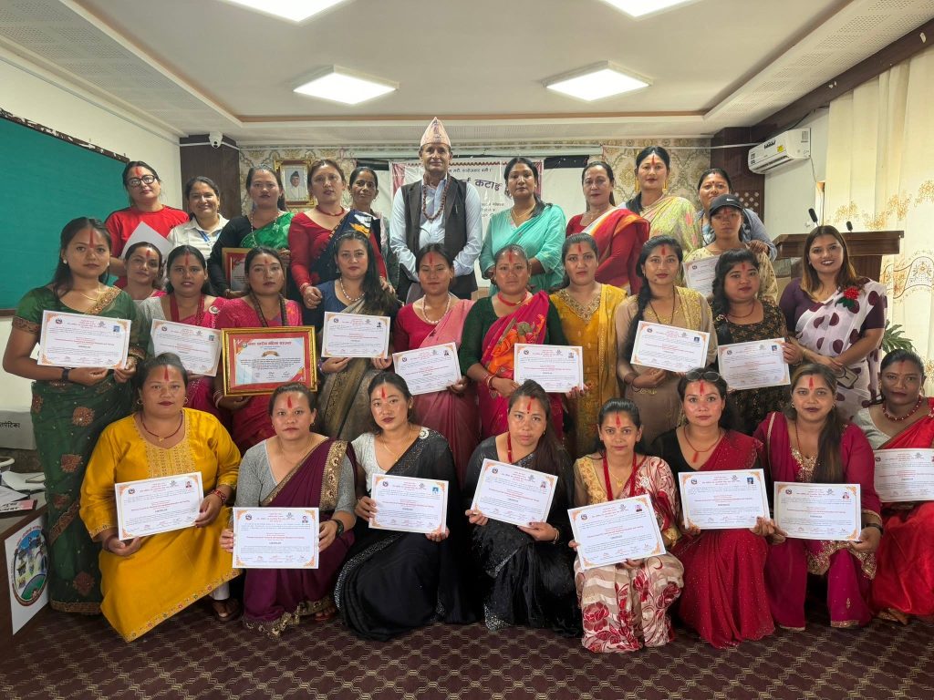 ६५ दिने सिलाई तालिम सम्पन्न, सहभागीलाई व्यवसायिक जीवनको शुभकामना