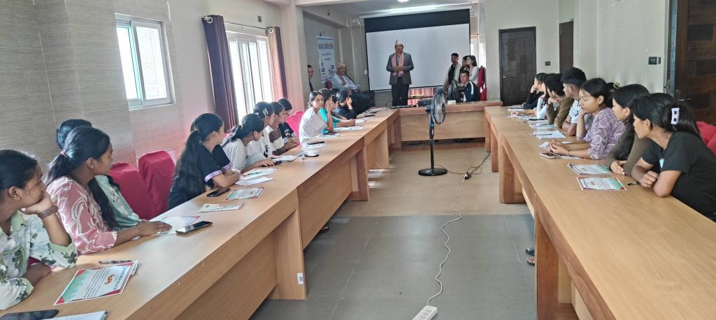 वर्तमान सूचना प्रविधिको युगमा सञ्चार साक्षरताको अती महत्व छः नगर प्रमुख आइतमान