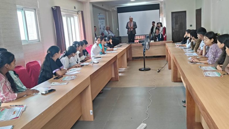 वर्तमान सूचना प्रविधिको युगमा सञ्चार साक्षरताको अती महत्व छः नगर प्रमुख आइतमान