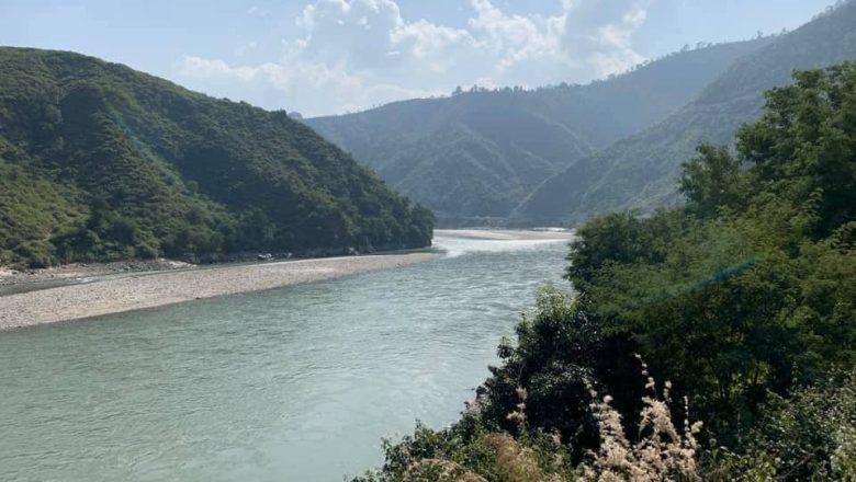 सुनकोशी नदीमा बेपत्ता तीन जनाको खोजी कार्य तीव्र