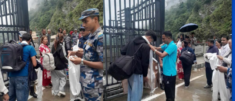 बाढीमा फसेका ११४ नेपाली तातोपानी नाकाहुँदै नेपाल फर्किए