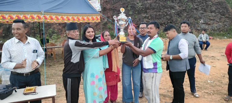 हर्रेटावर खेल मैदानमा कदमबास बी को जित