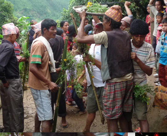 माझी समुदायले मनाउँछन् ‘पितरा पर्व’ १०४०